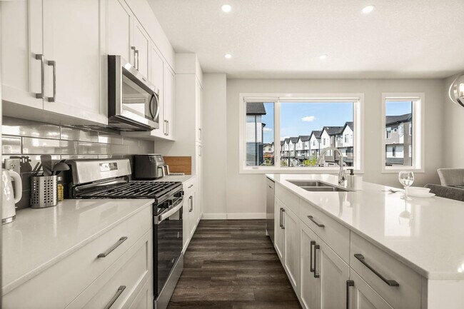 Photo - 337 Skyview Ranch Rd NE Unit ID1314530P