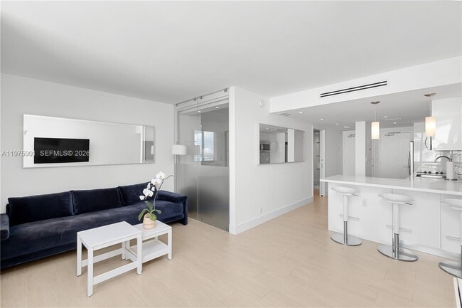 Photo - 1000 West Ave Unit 1522