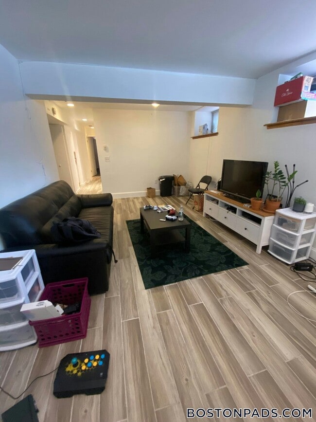 Photo - 776 Columbus Ave Unidad 1