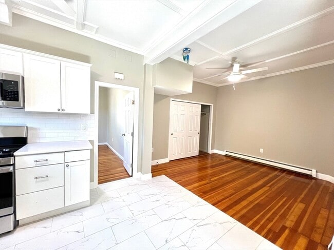 Photo - 6 Holland St Unit 6R