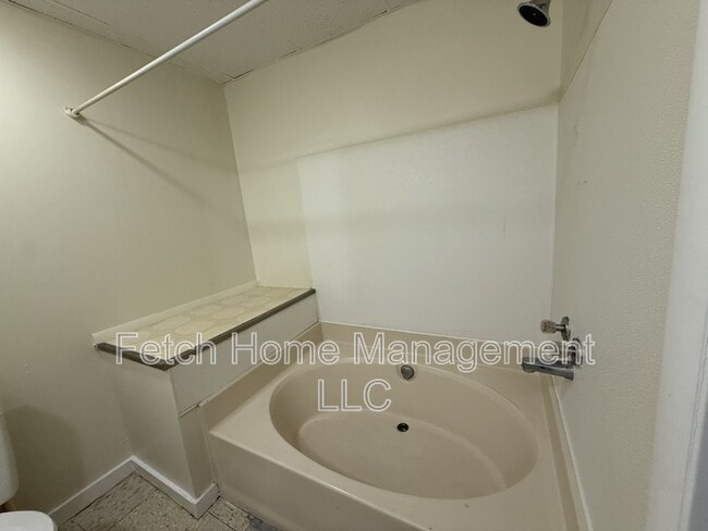 Photo - 357 S 3rd St