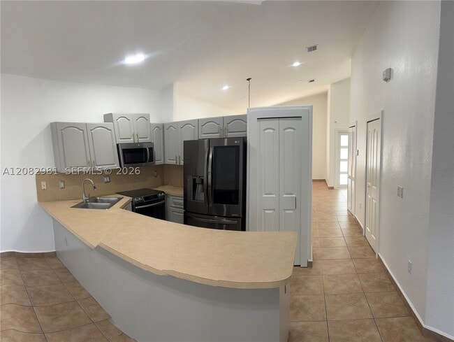 Photo - 709 SE 13th Cir