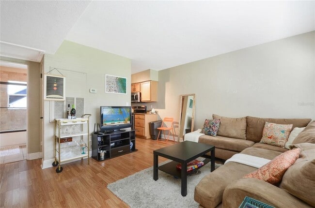 Photo - 225 E New Hampshire St Unit 7