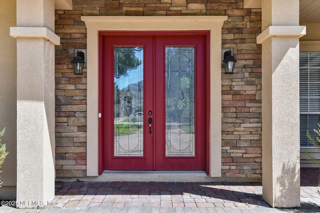 Photo - 263 Stonewell Dr