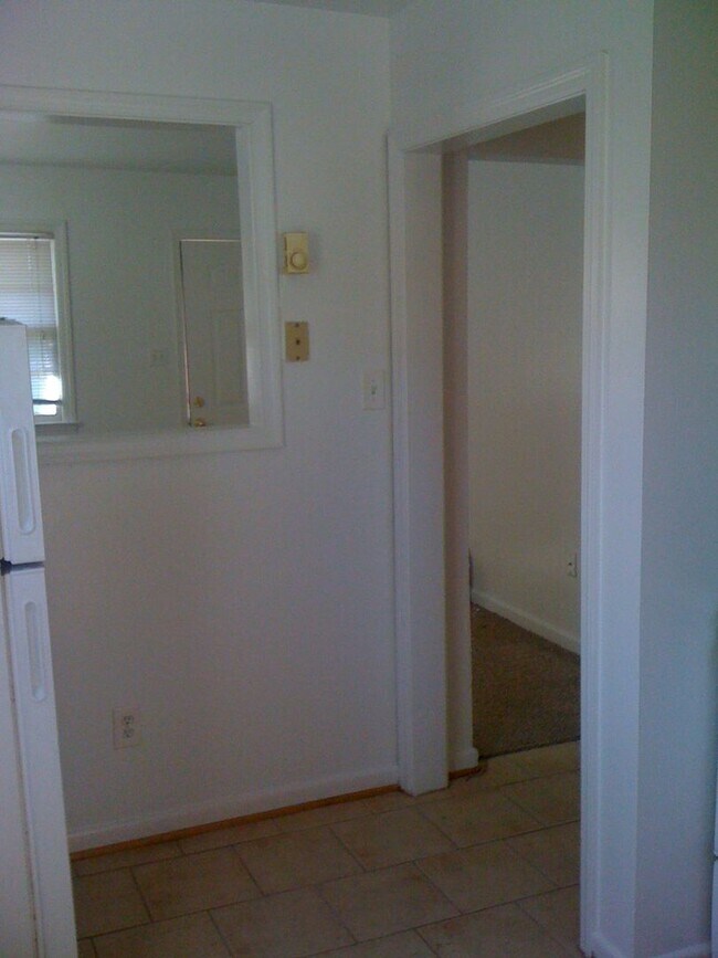 9609 14th Bay St Unidad C