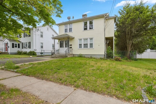 45 High St Unit B