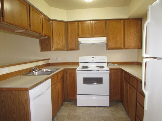 Photo - 2831-2833 Woburn St Unidad 2833