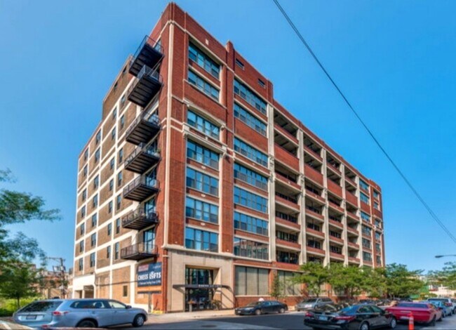 Photo - 320 E 21st St Condo Unit 401