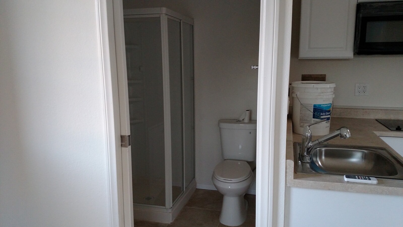 1 Bedroom, 1 Bath Casita with Private Entrance - Includes Utilities (single woman preferred) - 1 Bedroom, 1 Bath Casita with Private Entrance - Includes Utilities (single woman preferred)