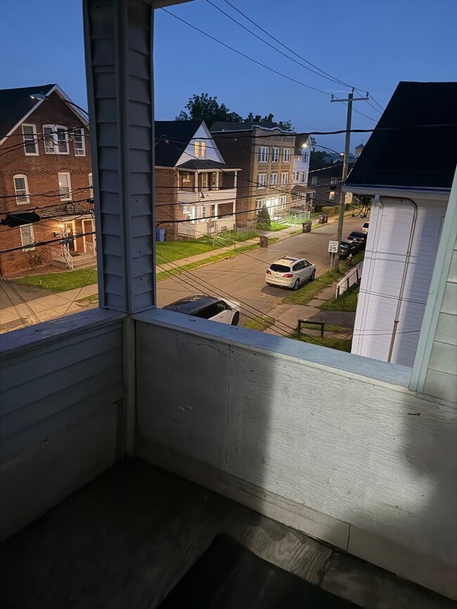 122 Clark St Unit 2