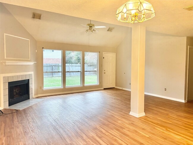 Photo - 15919 Blue Mesa Ridge Dr