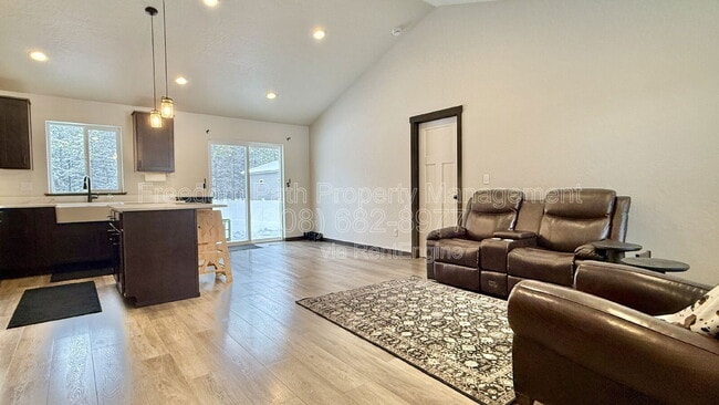 Photo - 31015 N Alice Ct