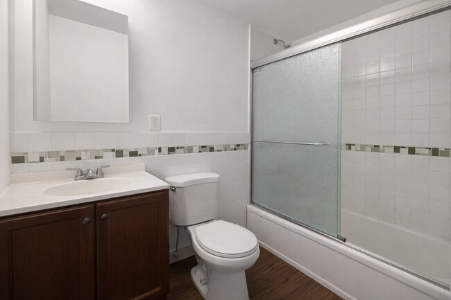 Photo - 210 Chestnut Hill Ave Unidad 6