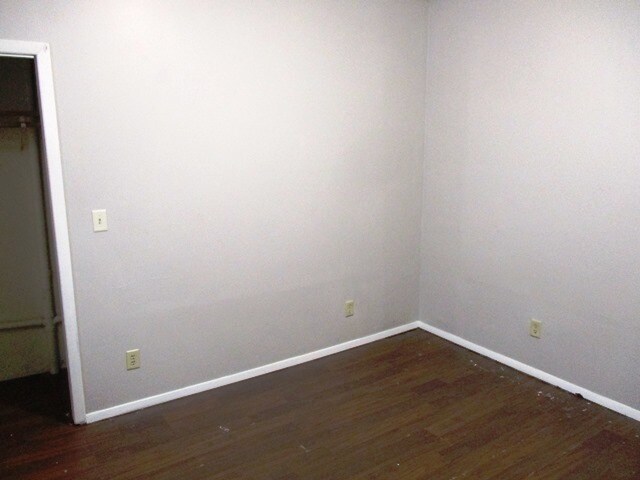 Photo - 706 W Mulberry St