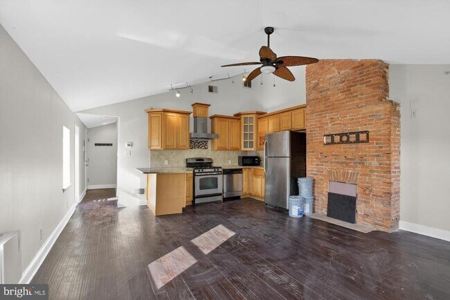 Photo - 1600 Frankford Ave Unit 3