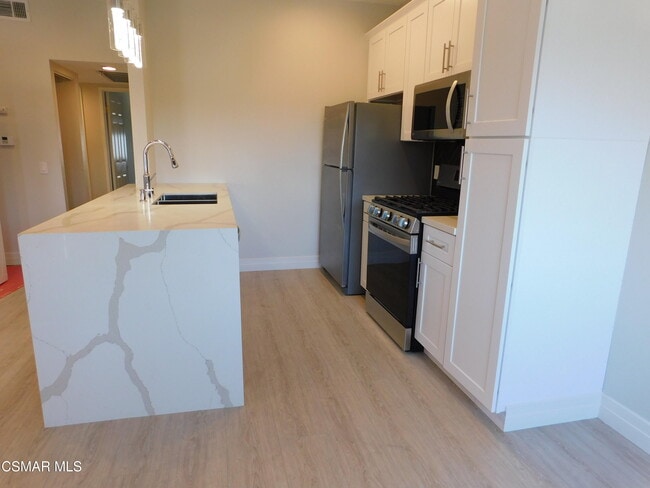 Photo - 116 Maegan Pl