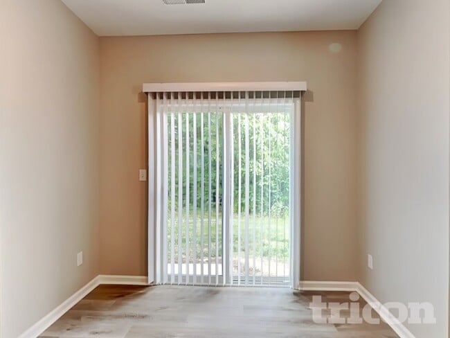 Photo - 1229 S Aberdeen Dr