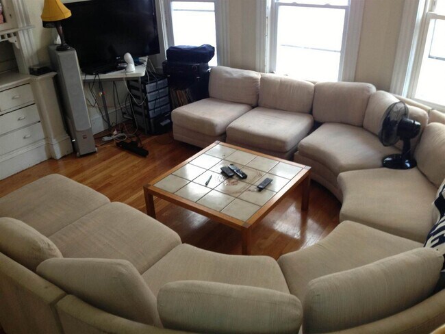 Photo - 243 Highland Ave Apartments Unit 2
