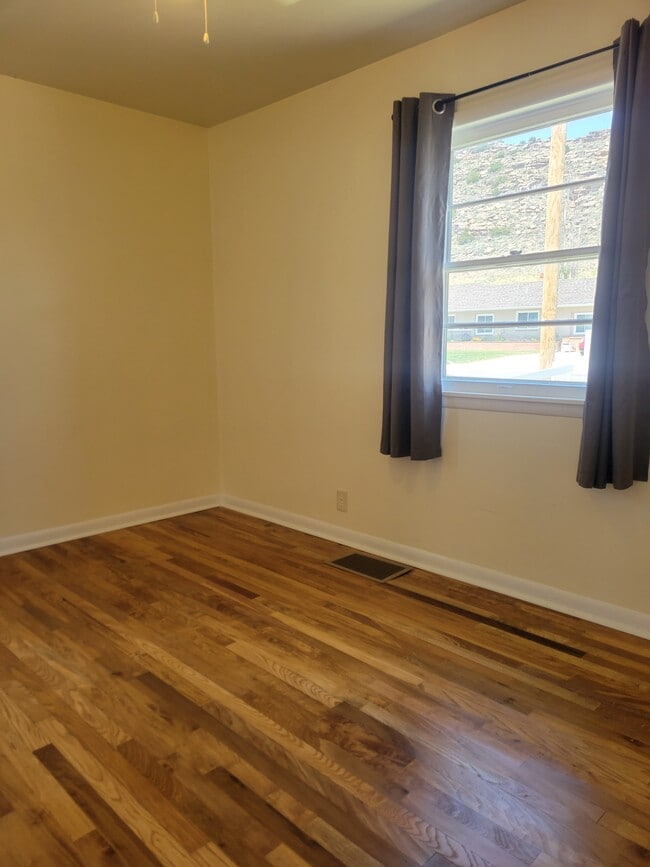 Photo - 1316 High St