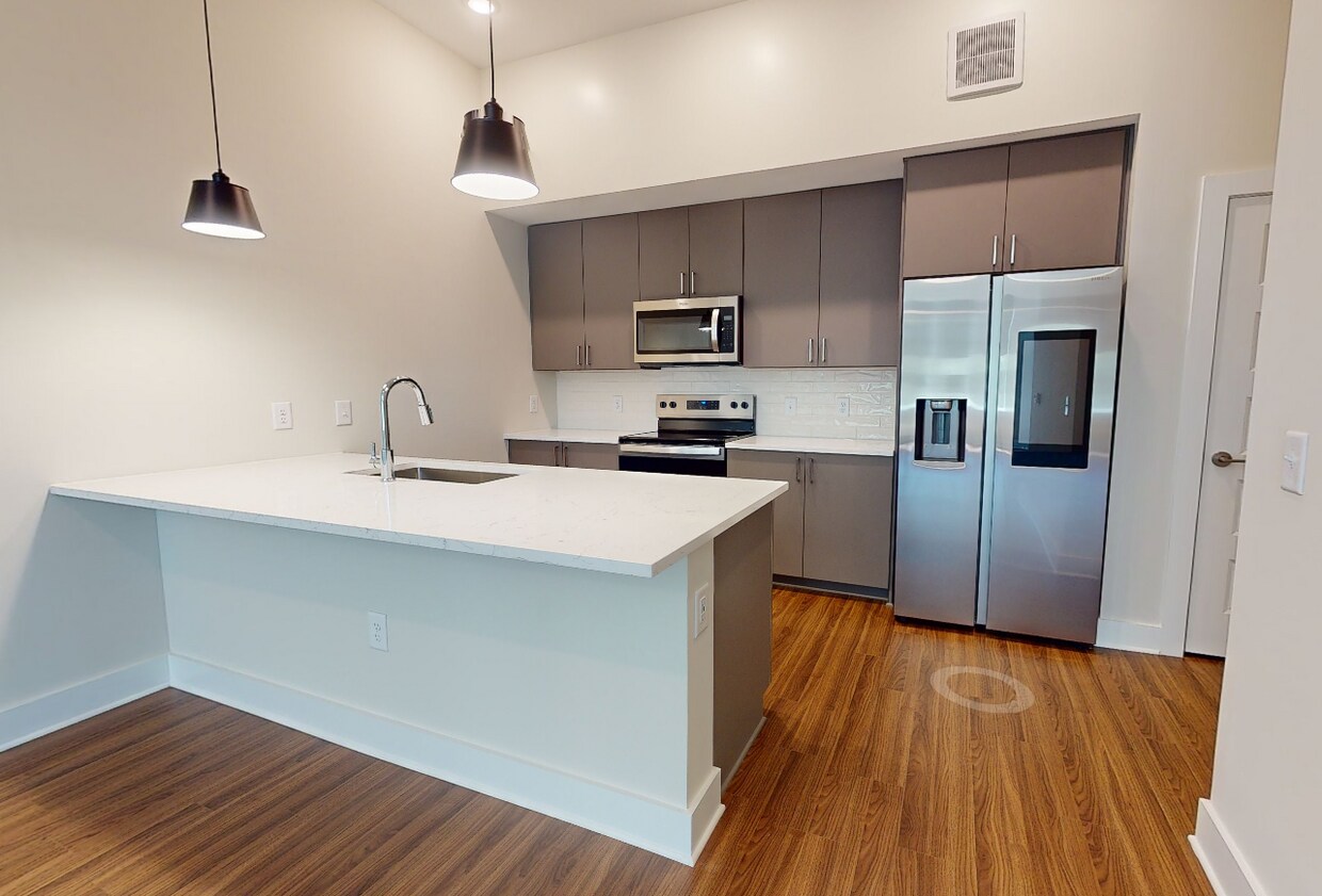 Photo - AMLI Brookhaven Apartments
