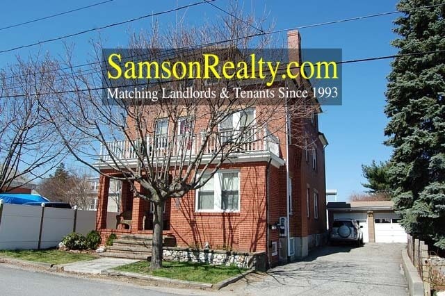 Building Photo - 99 Sedan St Unit 3