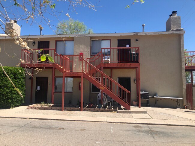 Photo - 1225 Menaul Blvd NW Unidad #B