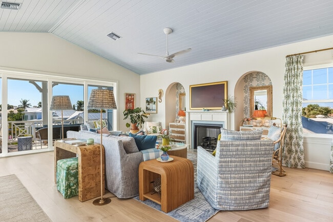 Photo - 1874 18th St