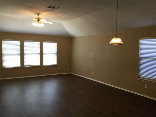 Photo - 7837 Red Spring Rd