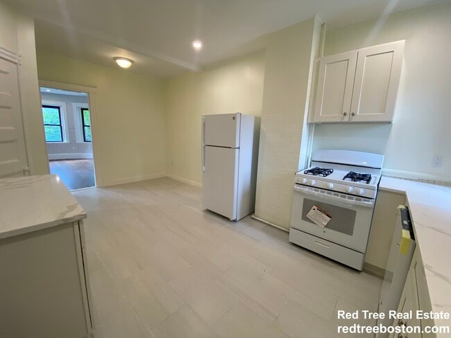 Photo - 1855 Beacon St Unit 2