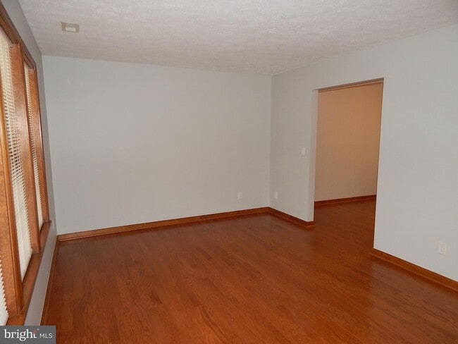 Photo - 43974 White Cedar Ln