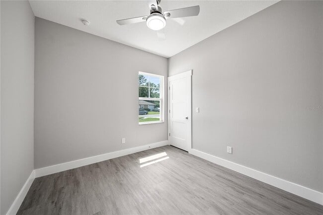 Photo - 98 Wheatfield Dr