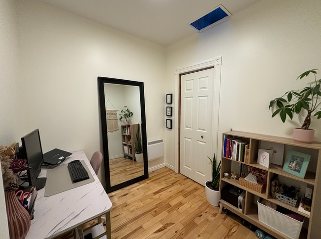 Photo - 6004 Rue D'aragon Unit 6004
