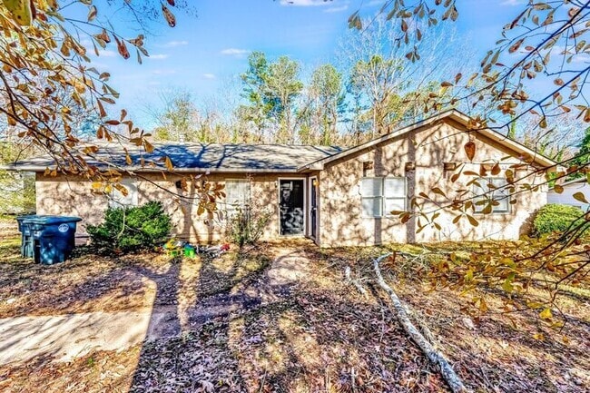Building Photo - 248 Foxglen Rd Unit A Rental