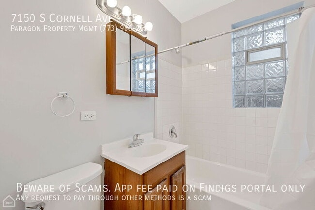 7150-52 S Cornell Ave