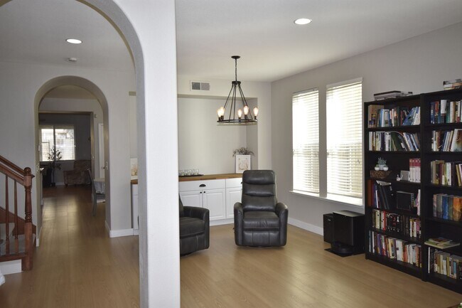 Photo - 11719 Kouros Way