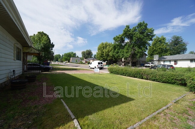 Photo - 4580 S Fox St