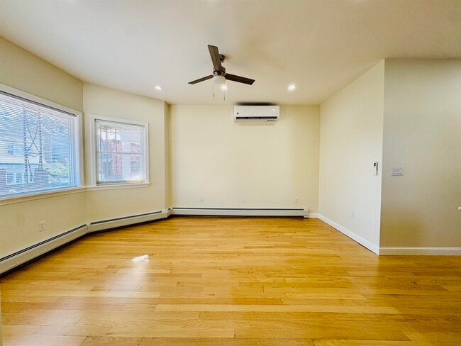 Photo - 21 E 15th St Unit Floor 1