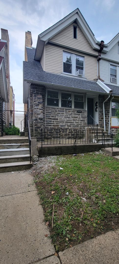 Building Photo - 422 E Roosevelt Blvd Unit 1st Fl.