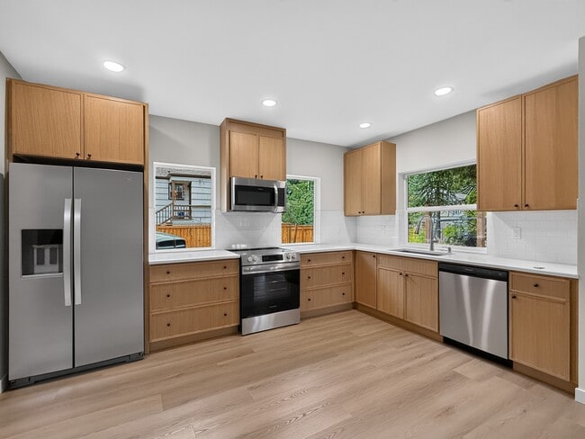 Photo - 328 NE 125th St