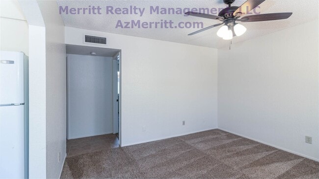Building Photo - 1642-1654 N Catalina Ave Unit 1644