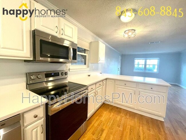 Photo - 415 Parkdale Dr