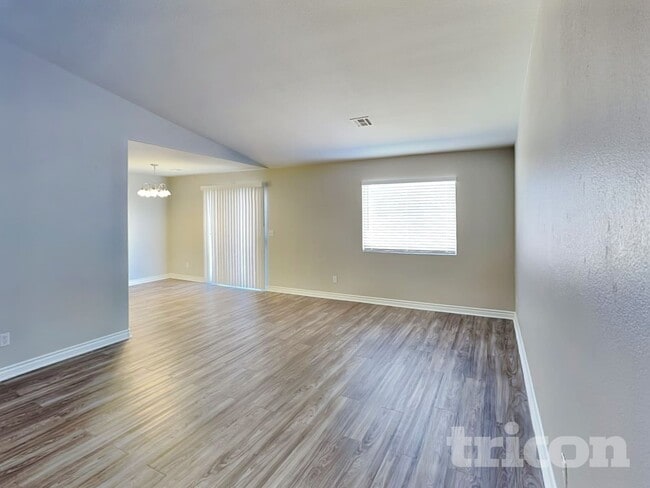 Photo - 3134 Meadow Flower Ave