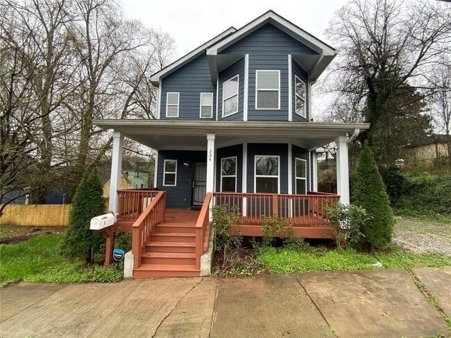 Building Photo - 294 SW Bass