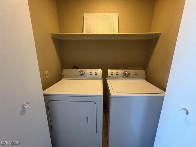 Building Photo - 937 Falconhead Ln Unit 201 Rental