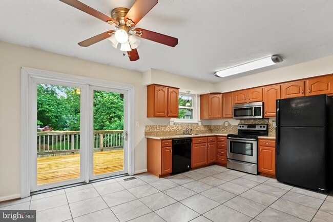Photo - 7 Bertram Blvd