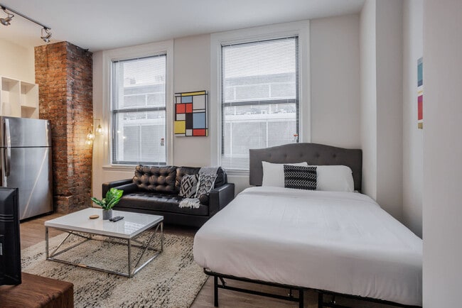 Photo - 9-JAN-JAN E 4th St Unidad ID1223668P