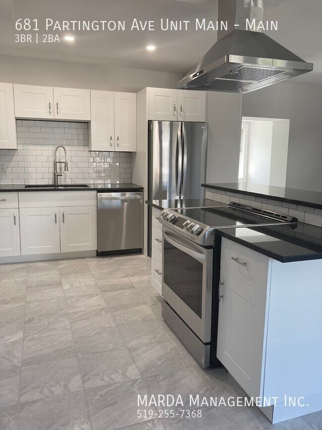 Photo - MODERN & SPACIOUS 3 BED/1.5 BATH HOME ! PLUS %60 HYDRO, GAS, WATER Unité Main