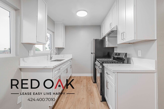 Photo - 1909 Buckingham Rd Unit 7