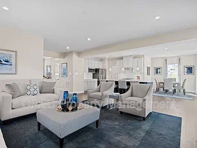 Photo - 1018 Lacebark Dr