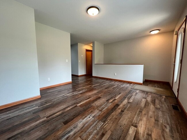 Photo - Spacious 3BR Duplex with Finished Basement & 2-Car Garage in Otsego Unit 1389